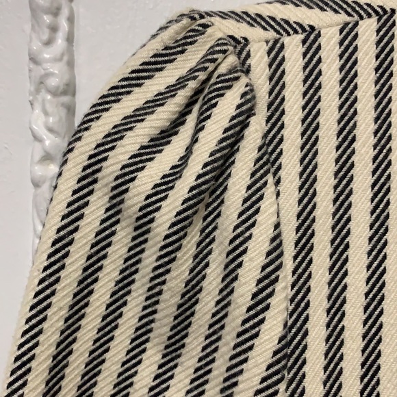 3/$88! Diane von Furstenburg cotton blazer (10) - Picture 7 of 8